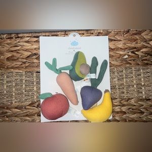 Cloud island plush set, brand new! Original price $20